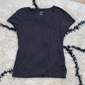 Banana republic Black/charcoal gray t-shirt.